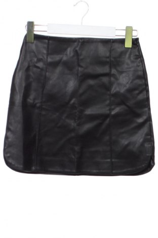 Пола Sinsay, Размер XS, Цвят Черен, Цена 19,00 лв.