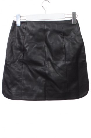 Пола Sinsay, Размер XS, Цвят Черен, Цена 19,00 лв.