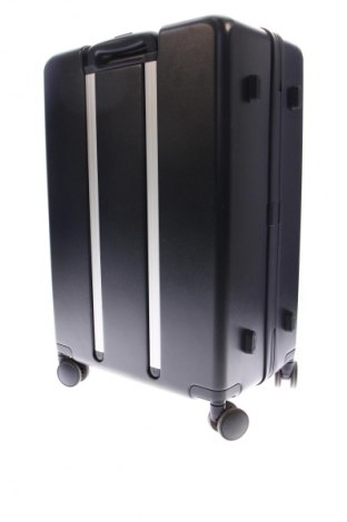 Куфар Tommy Hilfiger, Цвят Син, Цена 229,99 лв.