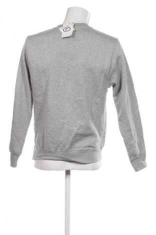 Bluză de bărbați Nike, Mărime S, Culoare Gri, Preț 294,99 Lei