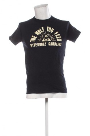 Herren Shirt Gildan, Größe S, Farbe Mehrfarbig, Preis 8,99 €