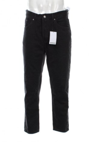Мъжки дънки Bershka, Размер L, Цвят Черен, Цена 42,99 лв.