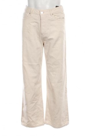 Herren Jeans Never Denim, Größe M, Farbe Ecru, Preis 18,16 €