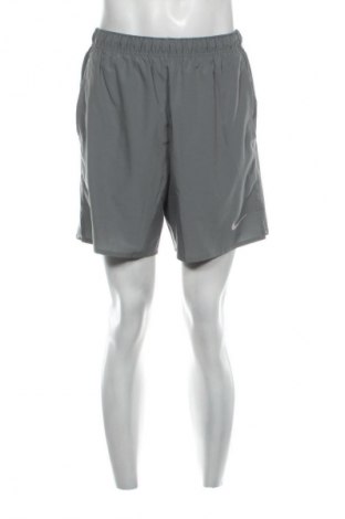 Мъжки къс панталон Nike, Размер M, Цвят Сив, Цена 41,06 лв.
