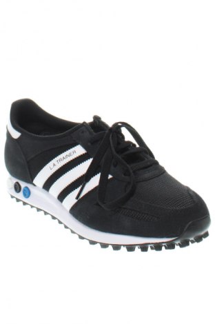 Férfi cipők
 Adidas, Méret 43, Szín Fekete, Ár 41 629 Ft