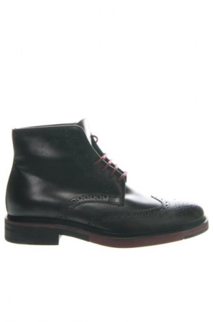 Férfi cipők
 Bigotti, Méret 42, Szín Barna, Ár 44 989 Ft