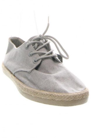 Férfi cipők
 Primark, Méret 43, Szín Szürke, Ár 16 289 Ft
