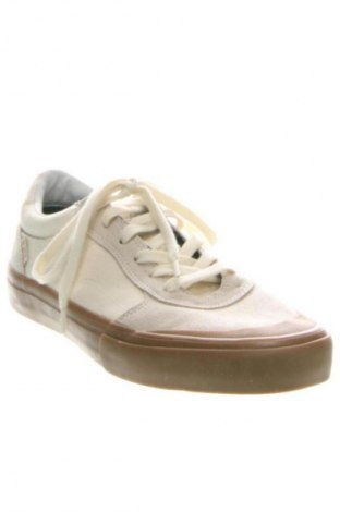 Férfi cipők
 Pull&Bear, Méret 43, Szín Sokszínű, Ár 12 809 Ft