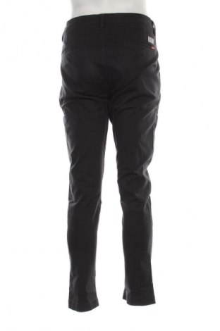 Мъжки панталон Levi's, Размер L, Цвят Черен, Цена 68,99 лв.