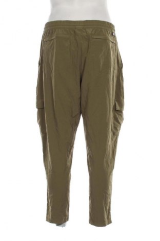 Мъжки панталон Patagonia, Размер L, Цвят Зелен, Цена 59,99 лв.