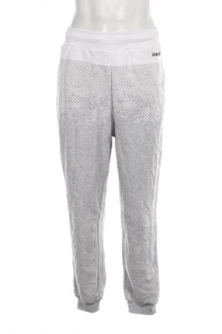 Pánské tepláky  DNGRS, Velikost L, Barva Šedá, Cena  1 009,00 Kč