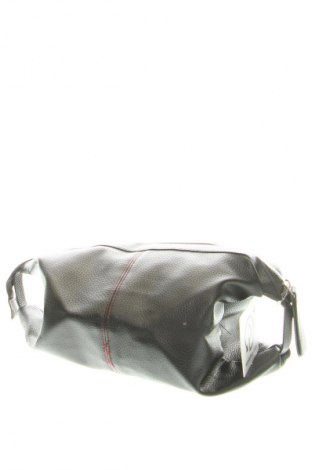 Kozmetická taška  Ben Sherman, Farba Čierna, Cena  51,66 €