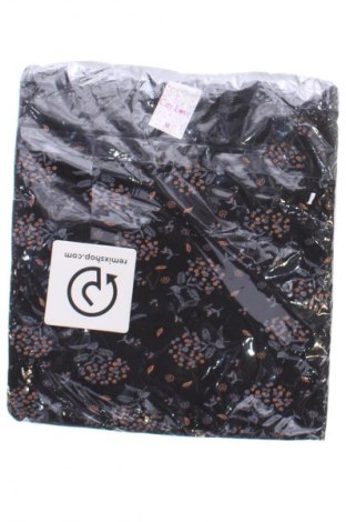 Piżama
 Unbranded, Rozmiar M, Kolor Kolorowy, Cena 142,39 zł