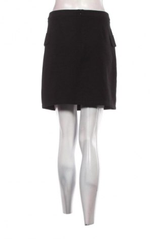 Пола Amisu, Размер M, Цвят Черен, Цена 11,99 лв.