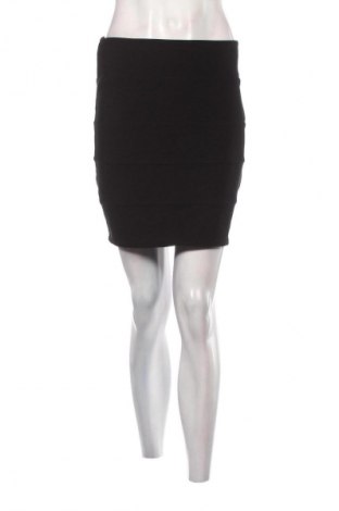 Szoknya Amisu, Méret M, Szín Fekete, Ár 3 179 Ft