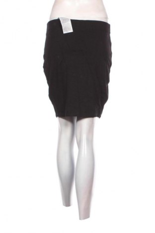 Sukňa Amisu, Veľkosť M, Farba Čierna, Cena  10,00 €
