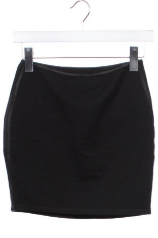 Szoknya Amisu, Méret XS, Szín Fekete, Ár 3 129 Ft