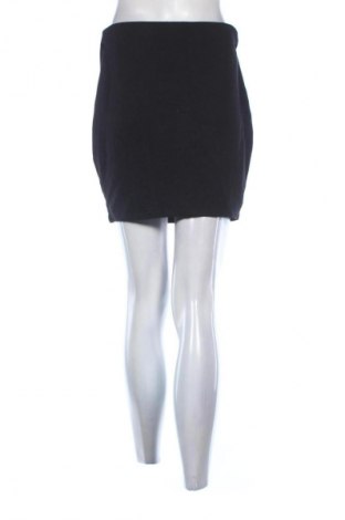 Szoknya Amisu, Méret M, Szín Fekete, Ár 3 299 Ft