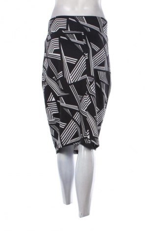 Пола Basque, Размер XXL, Цвят Многоцветен, Цена 37,99 лв.