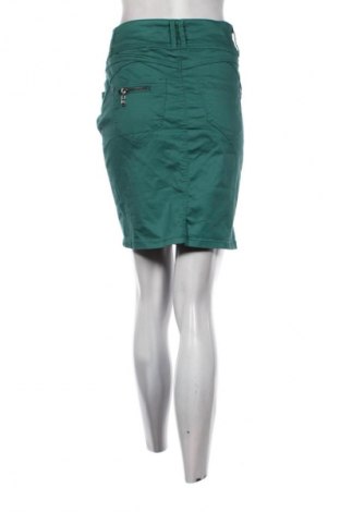 Fustă Breal, Mărime L, Culoare Verde, Preț 43,99 Lei