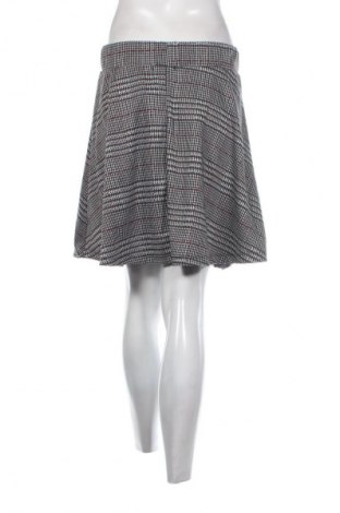 Пола Colloseum, Размер L, Цвят Многоцветен, Цена 19,99 лв.