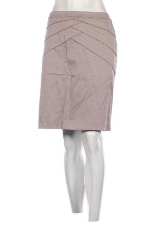 Пола Comma,, Размер XL, Цвят Сив, Цена 26,99 лв.