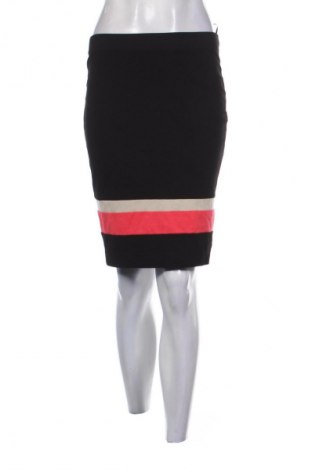 Пола Daphne, Размер M, Цвят Многоцветен, Цена 41,00 лв.