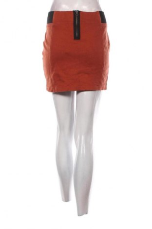 Пола Edc By Esprit, Размер L, Цвят Оранжев, Цена 17,99 лв.