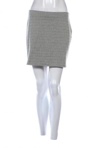 Пола Edited, Размер M, Цвят Многоцветен, Цена 21,99 лв.