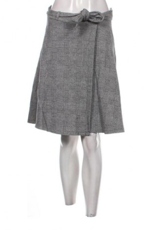 Rock Esprit, Größe M, Farbe Mehrfarbig, Preis 20,99 €