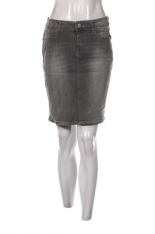 Szoknya Esprit, Méret M, Szín Szürke, Ár 4 609 Ft