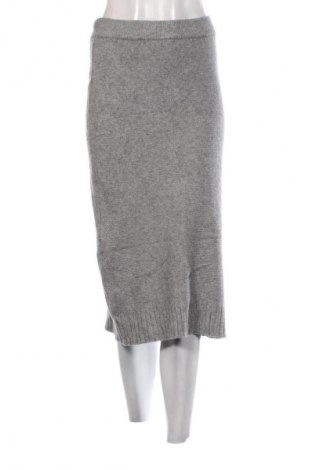 Spódnica Finery, Rozmiar M, Kolor Szary, Cena 72,99 zł