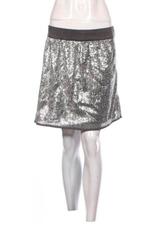 Пола Gap, Размер M, Цвят Сребрист, Цена 30,99 лв.