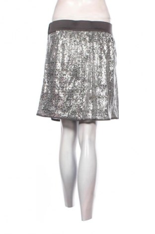 Пола Gap, Размер M, Цвят Сребрист, Цена 30,99 лв.