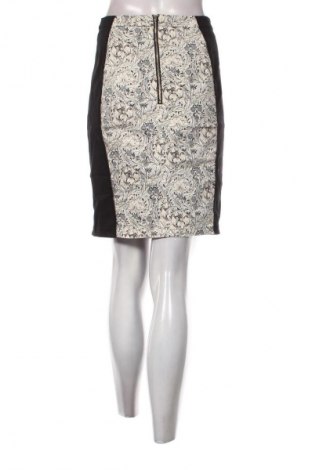 Пола H&M, Размер S, Цвят Многоцветен, Цена 11,99 лв.