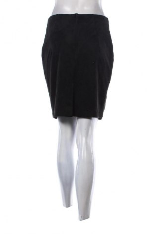 Sukně H&M, Velikost M, Barva Černá, Cena  189,00 Kč