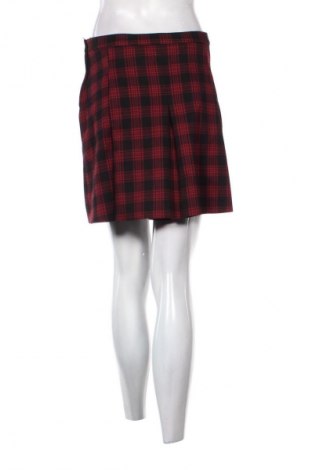 Пола H&M, Размер M, Цвят Многоцветен, Цена 15,99 лв.