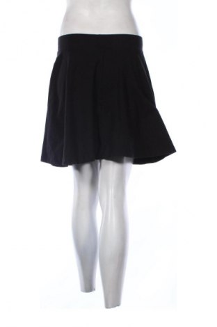 Sukně H&M Divided, Velikost L, Barva Černá, Cena  223,00 Kč