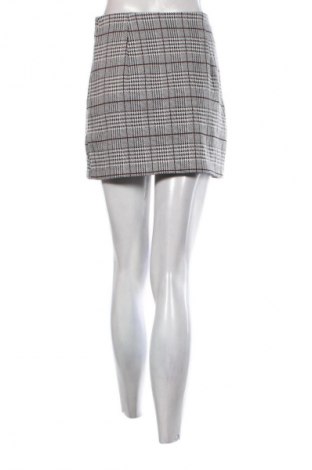 Пола H&M Divided, Размер S, Цвят Многоцветен, Цена 11,99 лв.