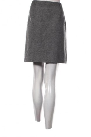 Rock Hennes, Größe M, Farbe Grau, Preis € 6,99