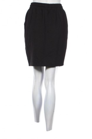 Пола Janina, Размер L, Цвят Черен, Цена 8,99 лв.