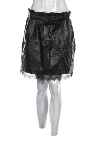 Fustă Kilky, Mărime M, Culoare Negru, Preț 33,99 Lei