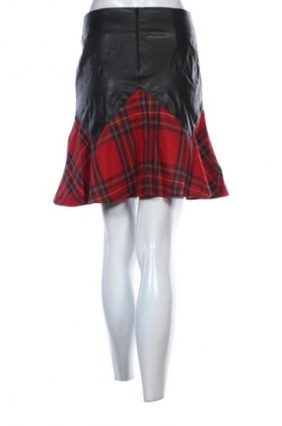 Пола Lucy, Размер M, Цвят Многоцветен, Цена 19,00 лв.