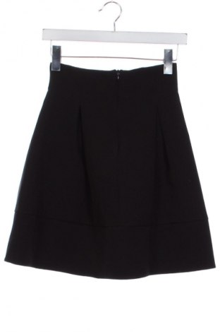 Пола Miss Chic, Размер XXS, Цвят Черен, Цена 17,99 лв.