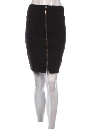 Spódnica Mohito, Rozmiar S, Kolor Czarny, Cena 42,99 zł