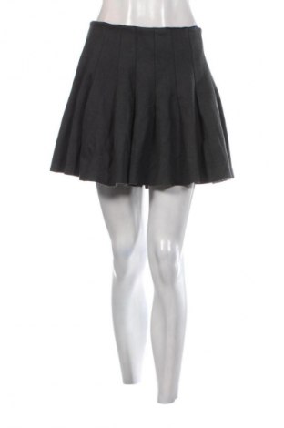 Пола Orsay, Размер L, Цвят Сив, Цена 14,99 лв.