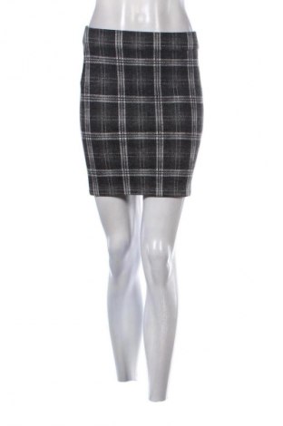 Пола Orsay, Размер S, Цвят Многоцветен, Цена 7,99 лв.