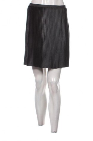 Пола Page One, Размер M, Цвят Черен, Цена 31,16 лв.