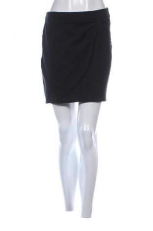 Sukně Pimkie, Velikost M, Barva Černá, Cena  247,00 Kč