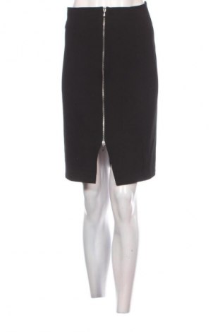 Пола Poema, Размер S, Цвят Черен, Цена 45,65 лв.